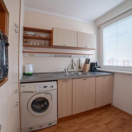 Strawberry Apartment 브라티슬라바 외부 사진