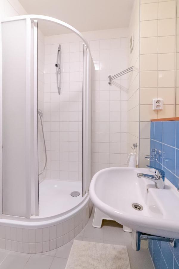 Strawberry Apartment 브라티슬라바 외부 사진
